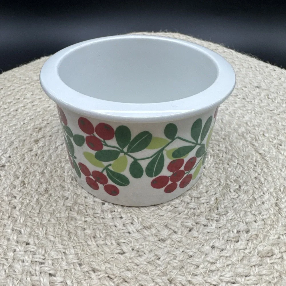 Arabia Finland Pomona Jam Jar or Sugar Bowl Red Berries Vintage‎ 60s AS IS